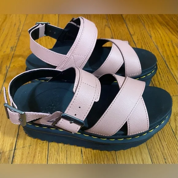 Dr. Martens: Voss II sandals - Picture 15 of 16